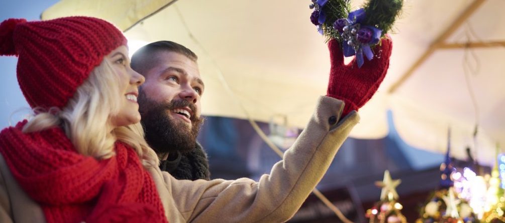outdoor-christmas-market-1024x683k